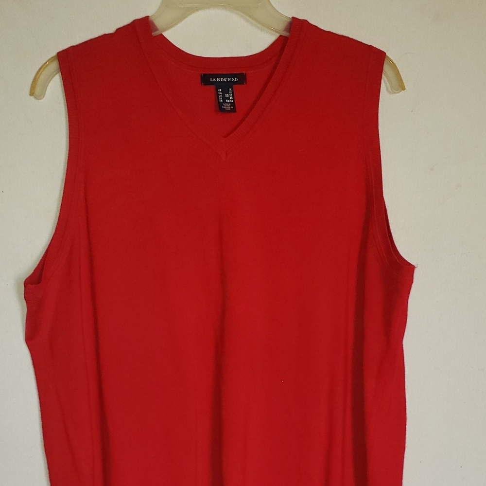 Sleeveless sweater